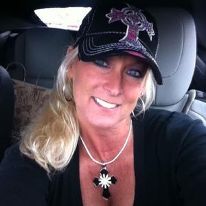 Meet your Posher, Tracy